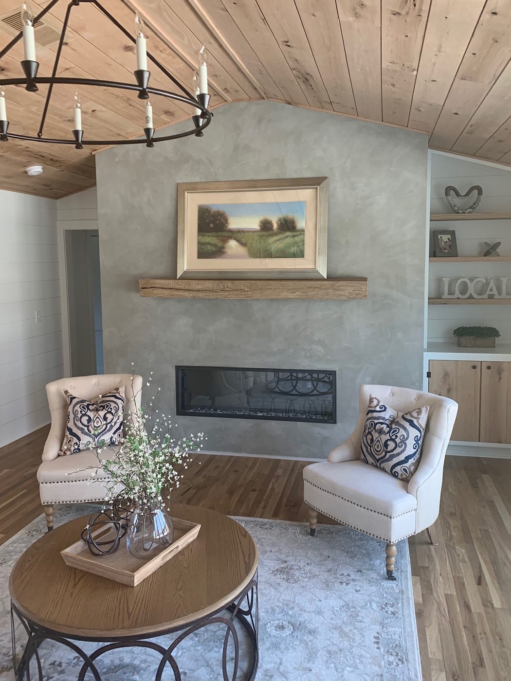 Fireplace surround in Belmont finished in hand-troweled Velluto microcement